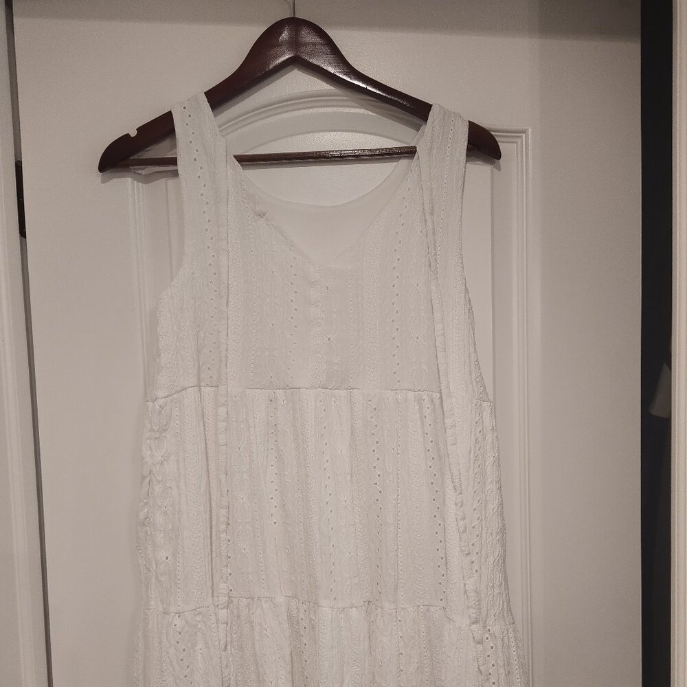 White dress perfect for summer size medium